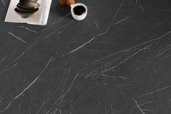 STRATUS Black Marmor