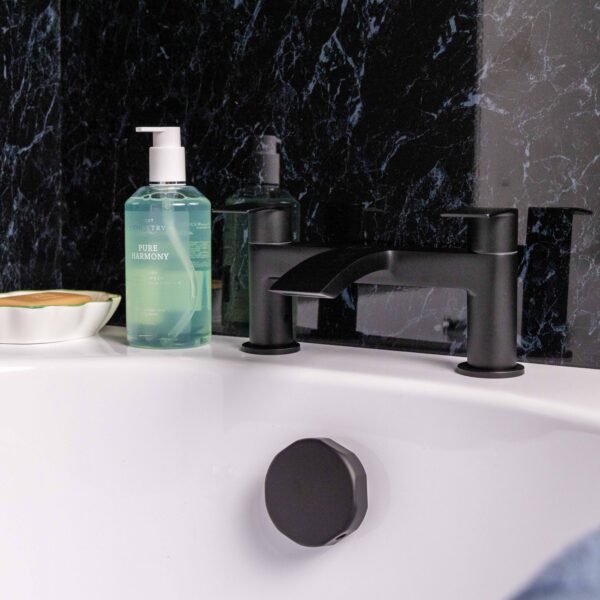 Easy-Clean Pop-Up Bath Waste & Overflow - Image 9