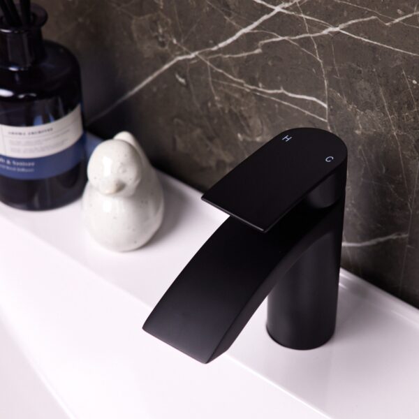 SPEAR Mono Basin Mixer - Image 11