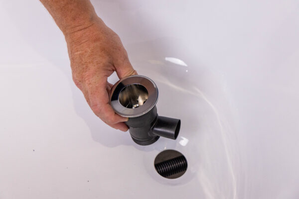 Bath Waste Top Fix - Image 14
