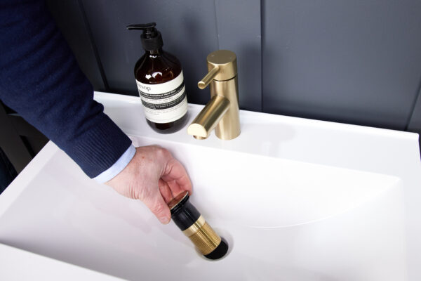 Basin Waste Top Fix Unslotted - Image 21